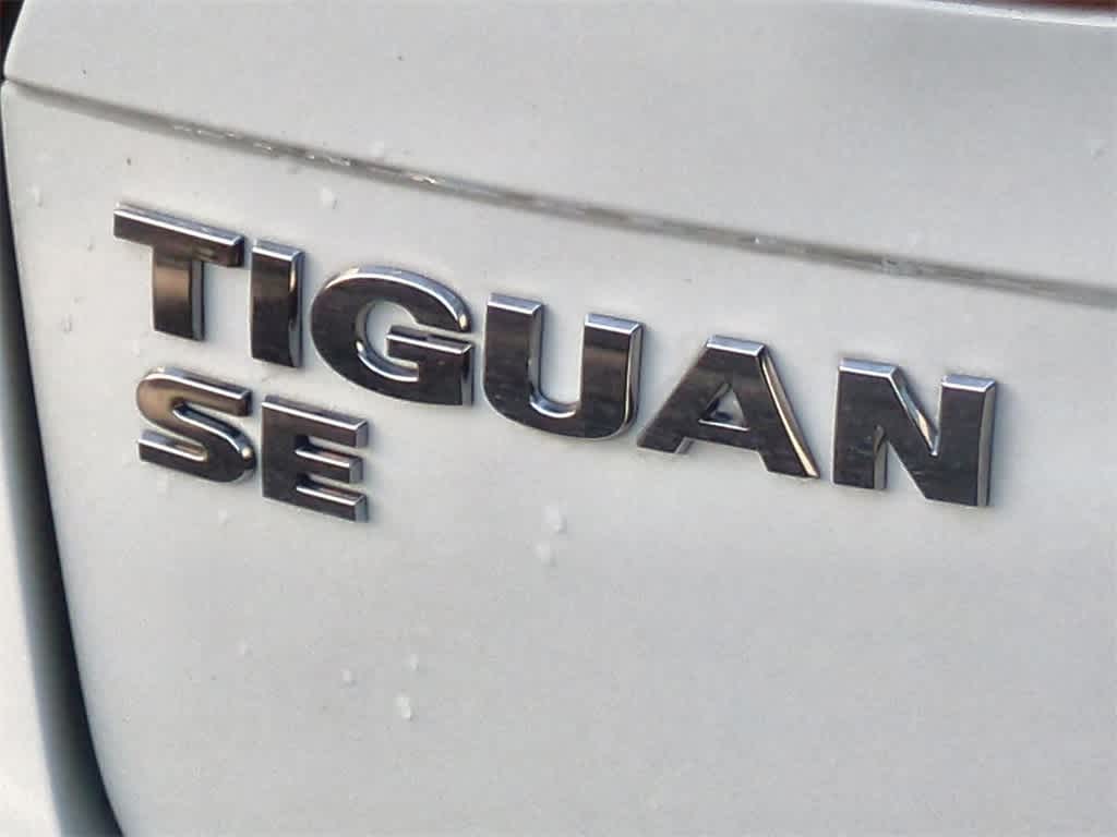 2019 Volkswagen Tiguan SE 11