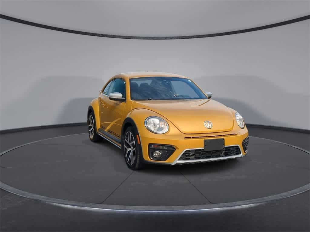 2016 Volkswagen Beetle 1.8T Dune 2