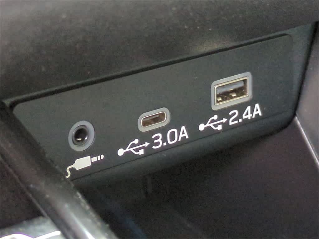 2024 Subaru Legacy Premium 31