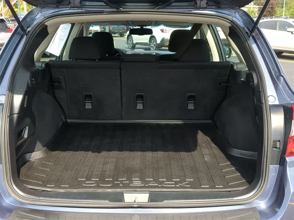 2015 Subaru Outback 2.5i 34