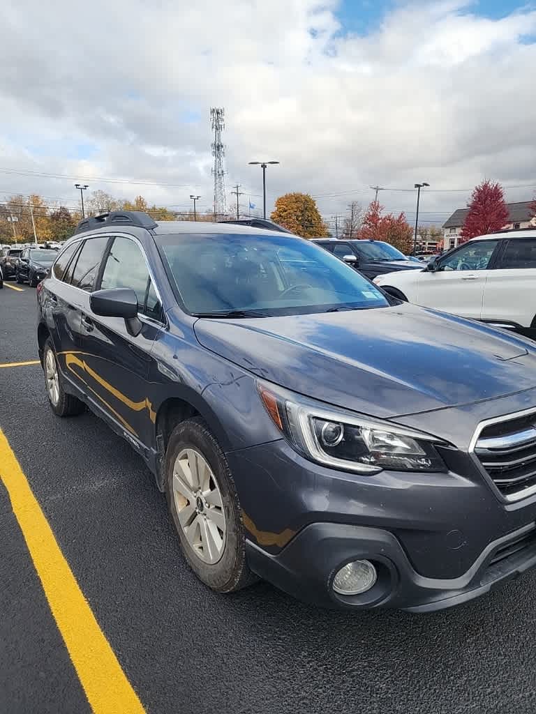 2018 Subaru Outback Premium 2