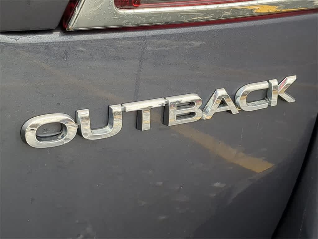 2015 Subaru Outback 2.5i Limited 13