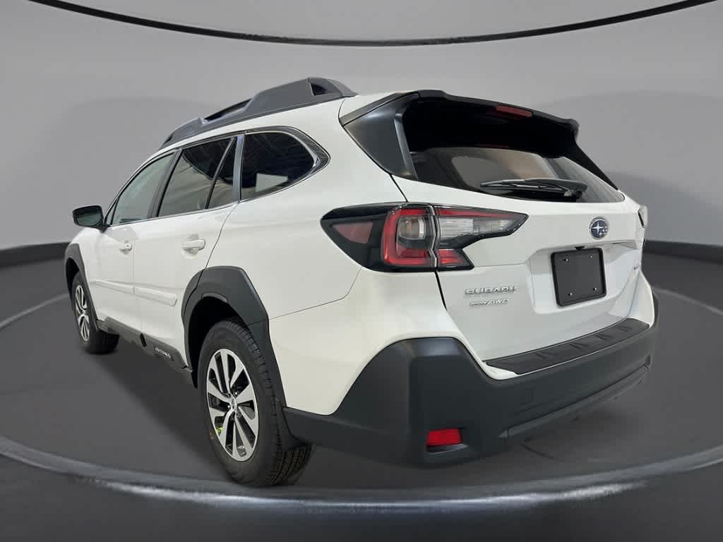 2025 Subaru Outback Premium 3