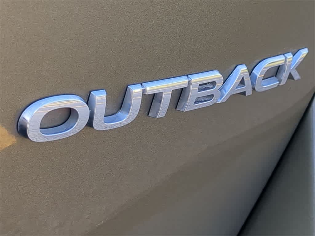 2022 Subaru Outback Limited 13