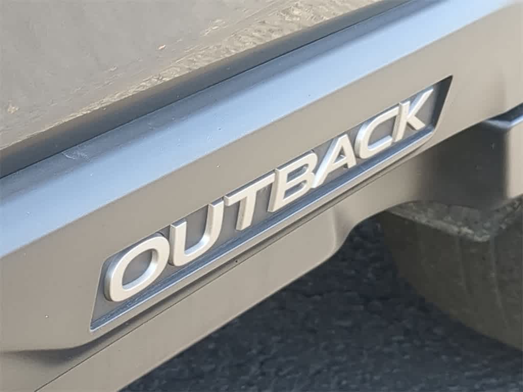 2021 Subaru Outback Limited 13