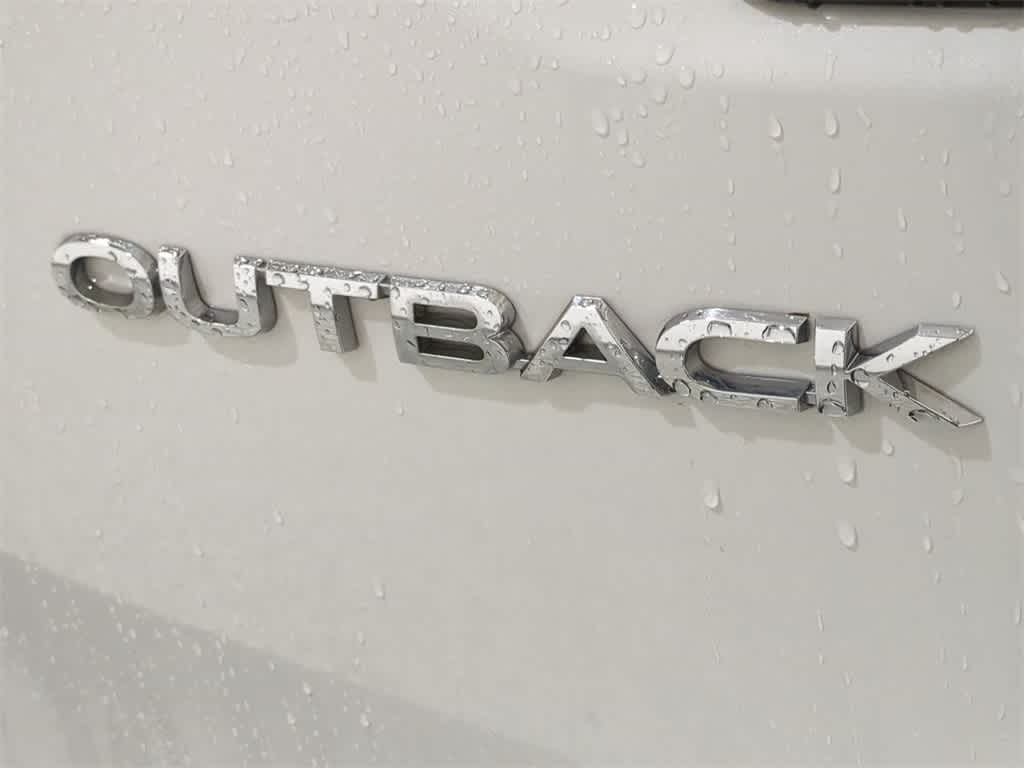 2022 Subaru Outback Limited 13