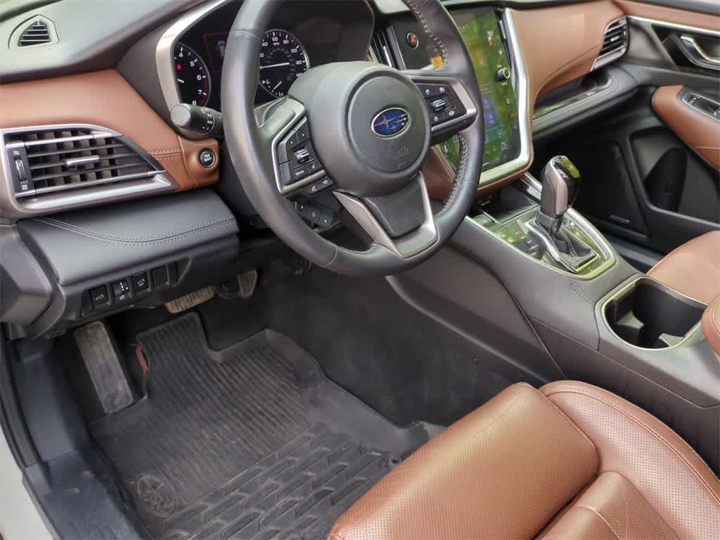 2022 Subaru Outback Touring 10