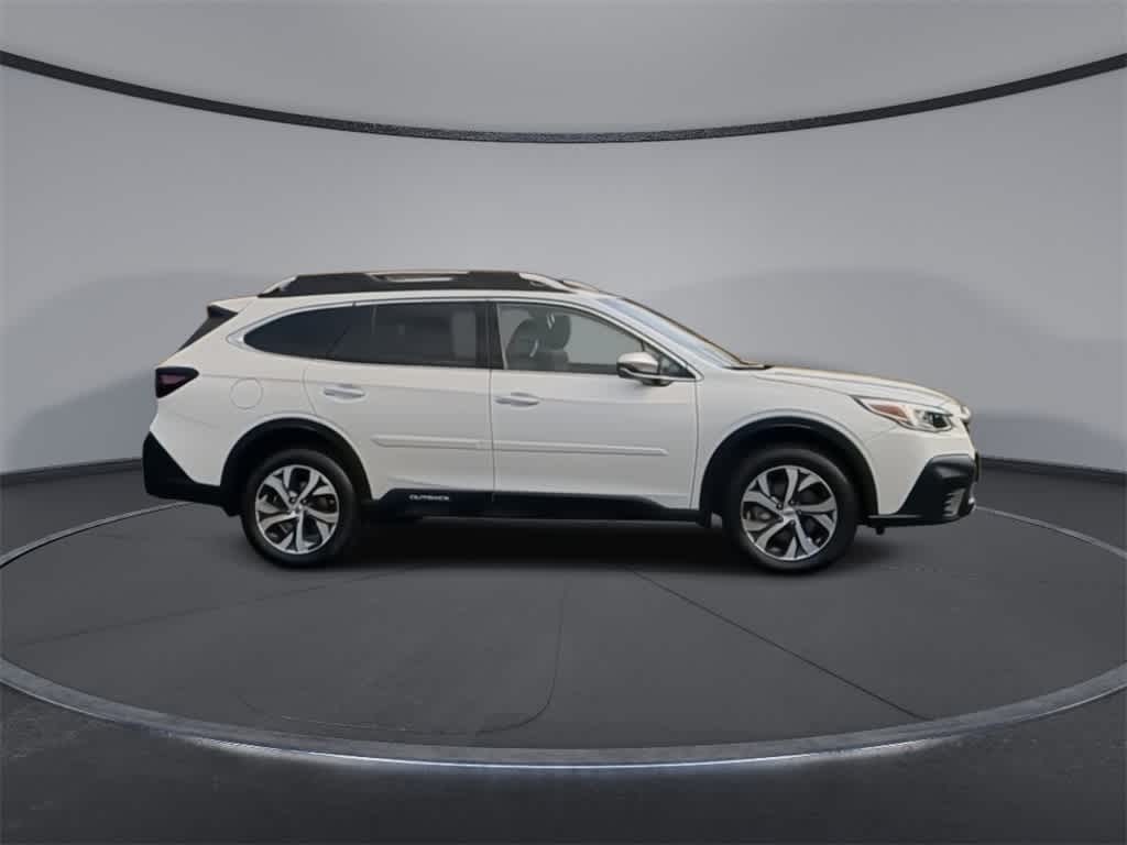 2021 Subaru Outback Touring XT 9