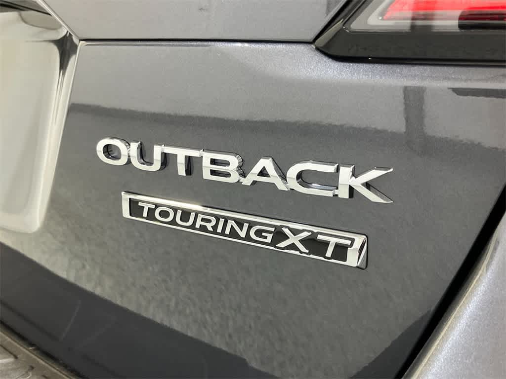 2025 Subaru Outback Touring XT 10