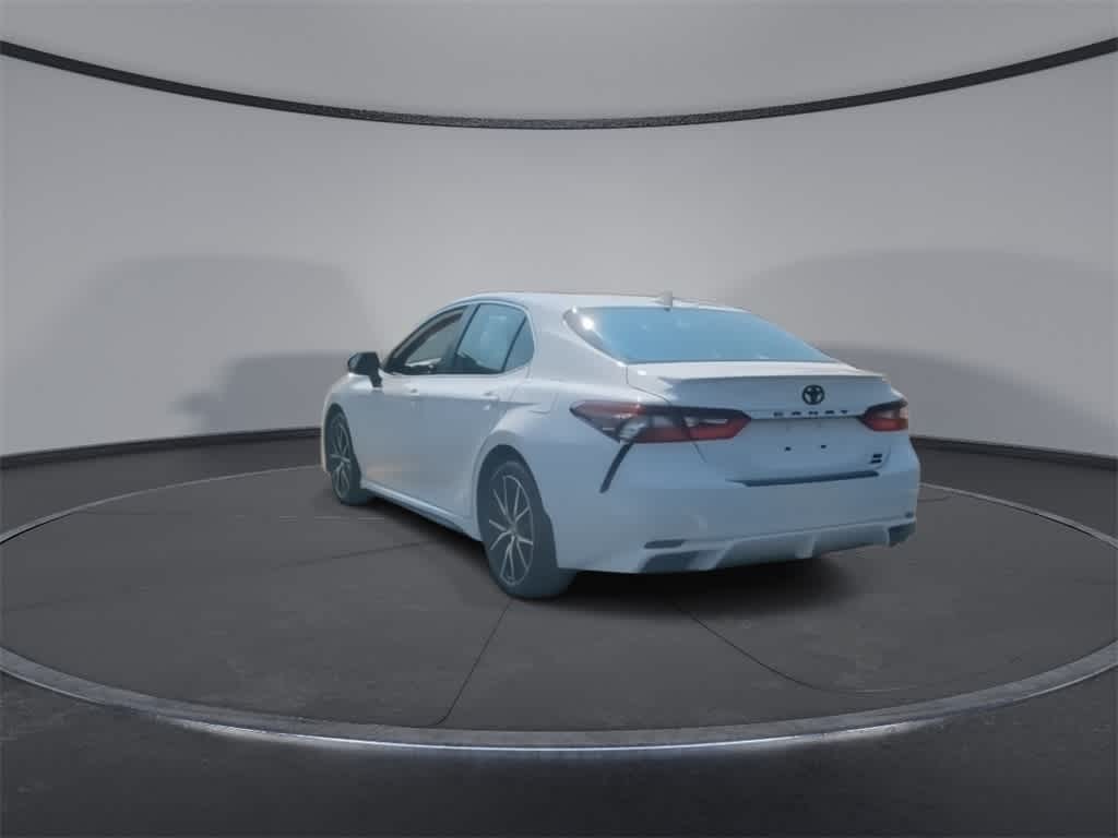 2023 Toyota Camry SE 7