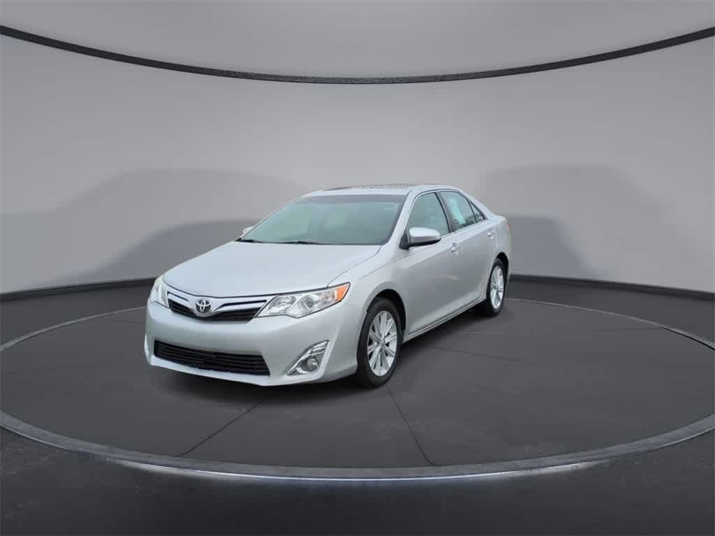 2013 Toyota Camry XLE 4