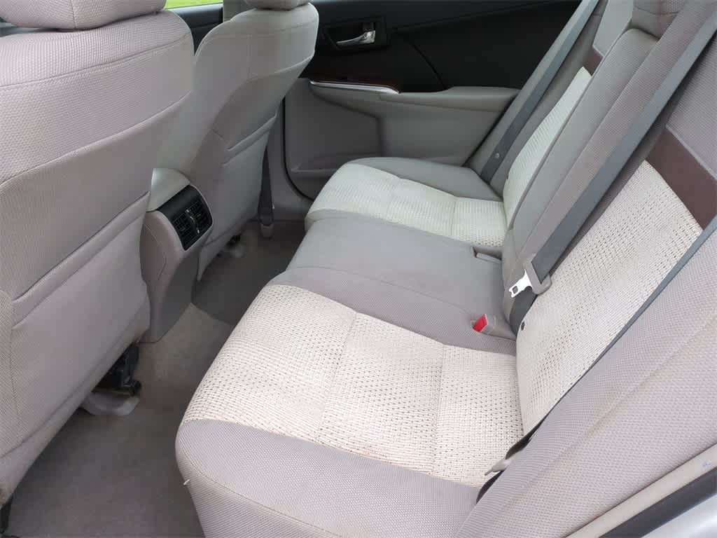 2013 Toyota Camry XLE 20