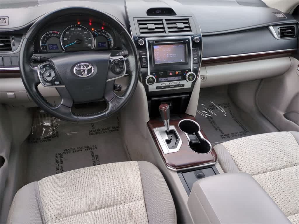 2013 Toyota Camry XLE 15