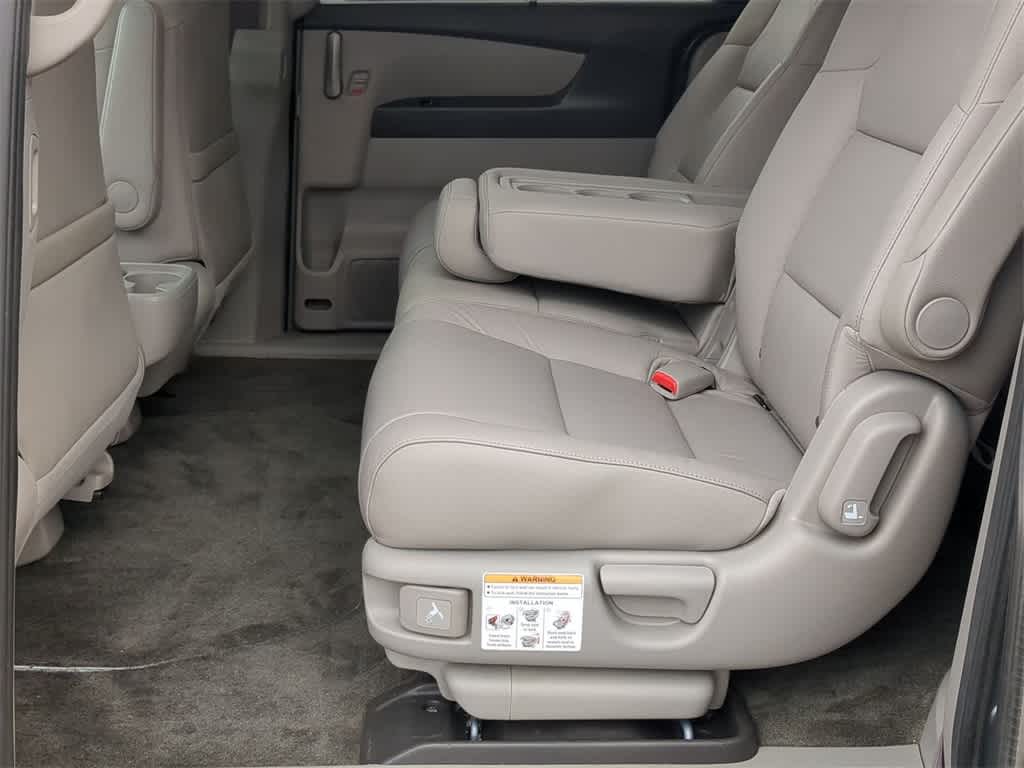 2012 Honda Odyssey EX-L 21