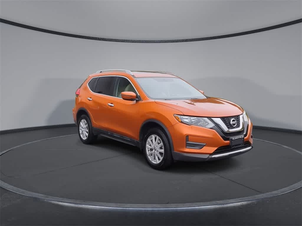 2017 Nissan Rogue SV 2