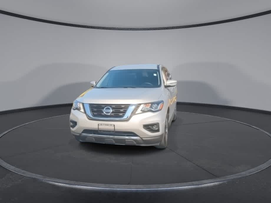 2019 Nissan Pathfinder S 3