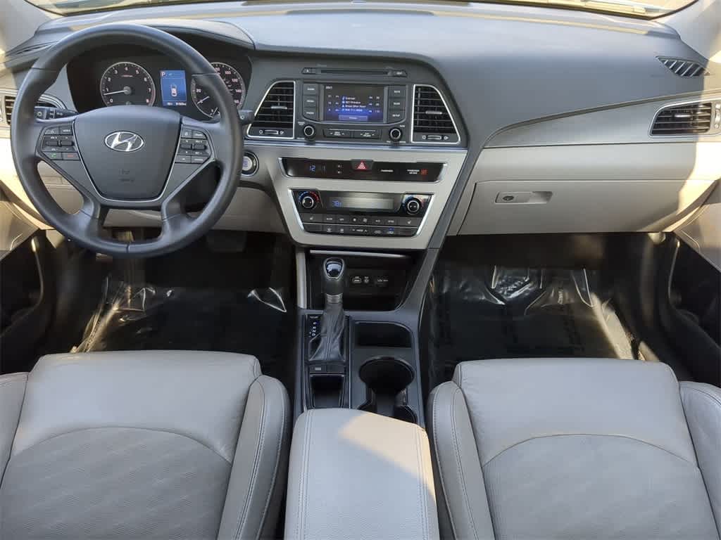 2015 Hyundai Sonata 2.4L Sport 16