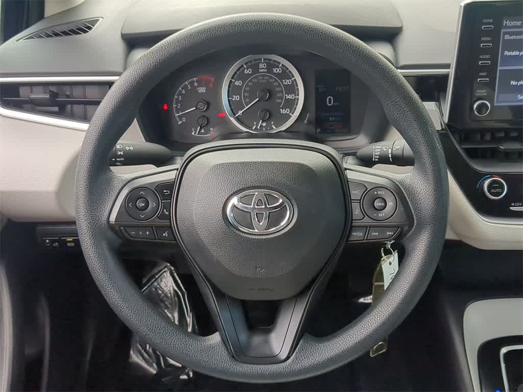 2020 Toyota Corolla LE 23