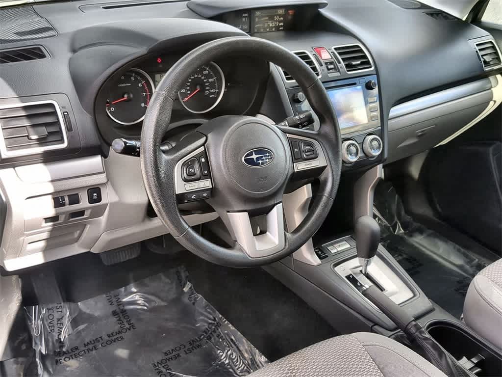 2017 Subaru Forester Premium 10