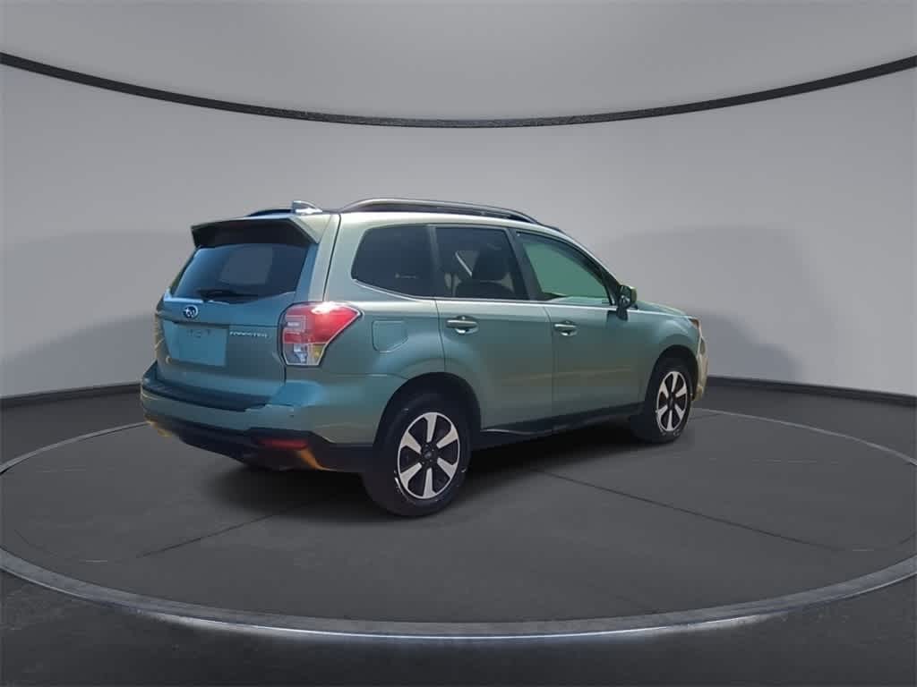 2018 Subaru Forester Premium 8