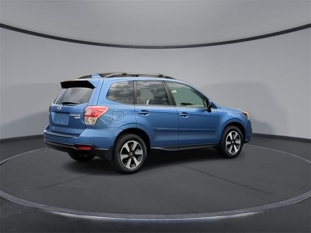 2017 Subaru Forester Premium 8