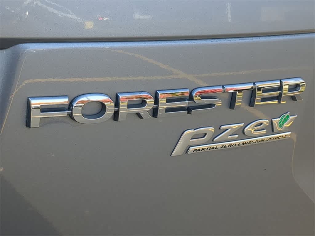 2015 Subaru Forester 2.5i Limited 13