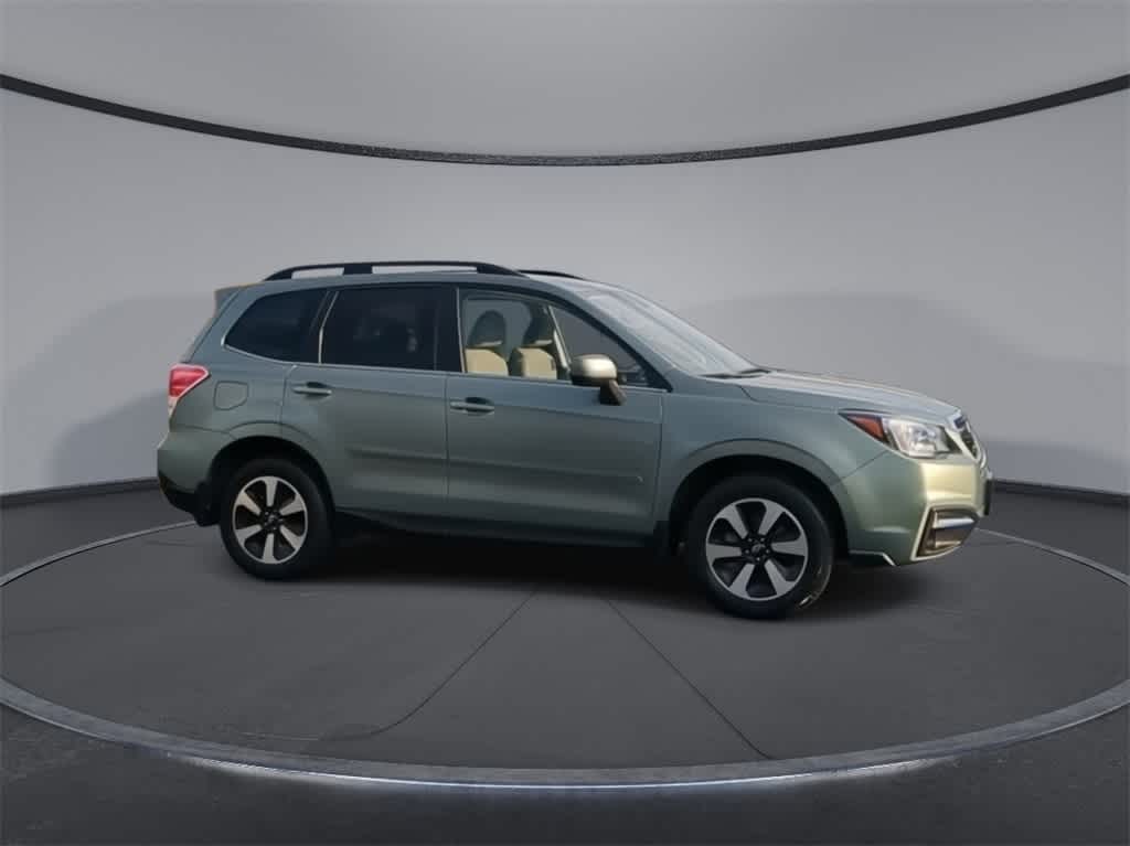 2018 Subaru Forester Limited 9