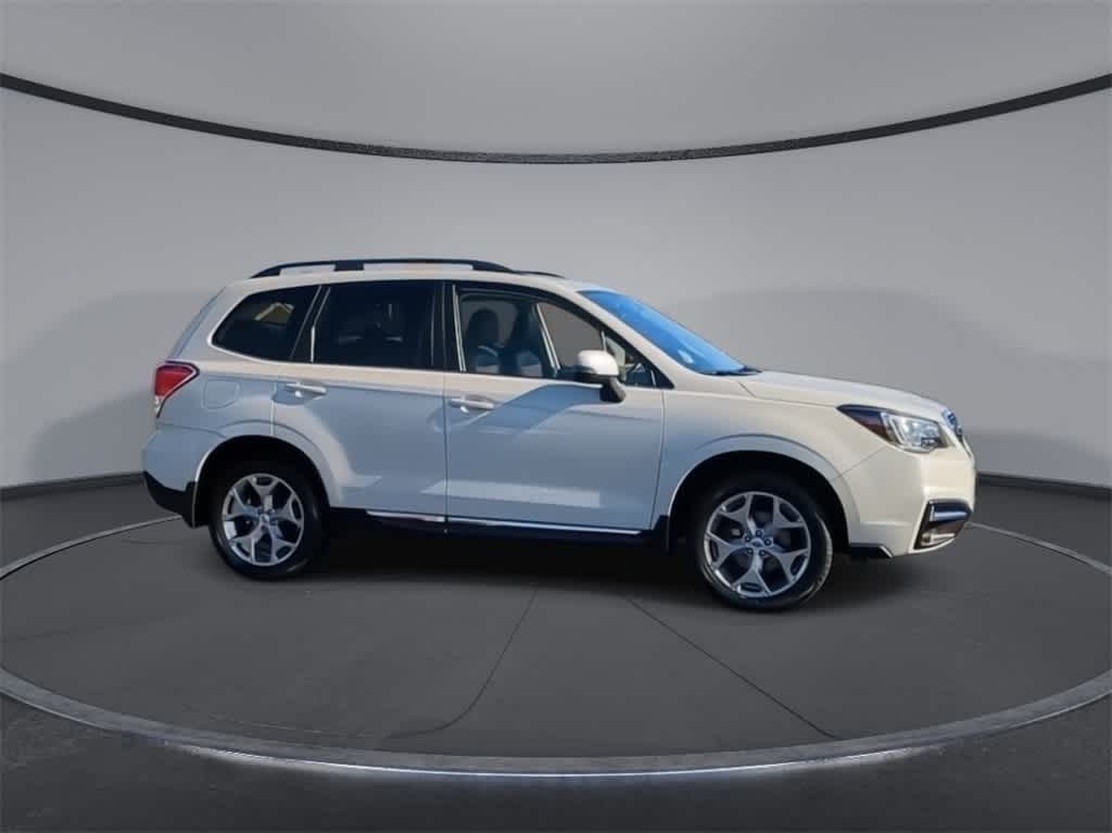 2017 Subaru Forester Touring 9