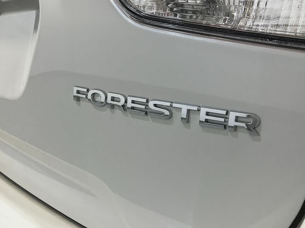 2024 Subaru Forester  10