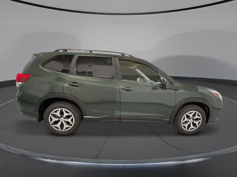 2024 Subaru Forester Premium 6