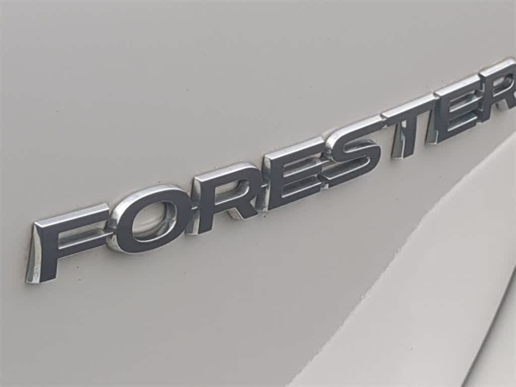 2022 Subaru Forester Premium 13