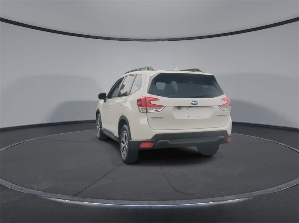 2022 Subaru Forester Premium 8