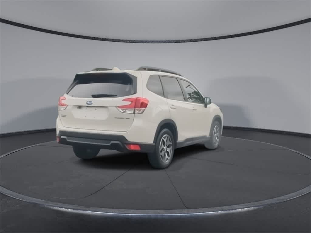 2022 Subaru Forester Premium 9