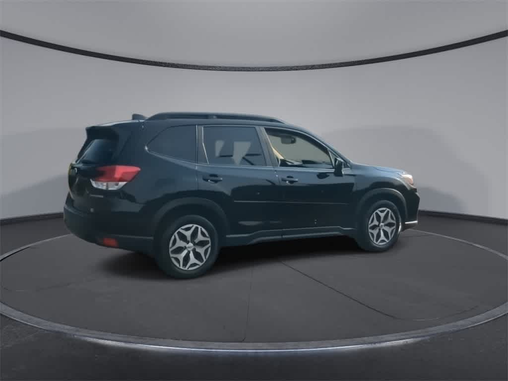 2021 Subaru Forester Premium 8