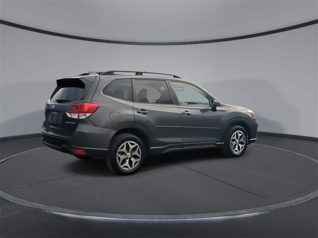 2021 Subaru Forester Premium 8