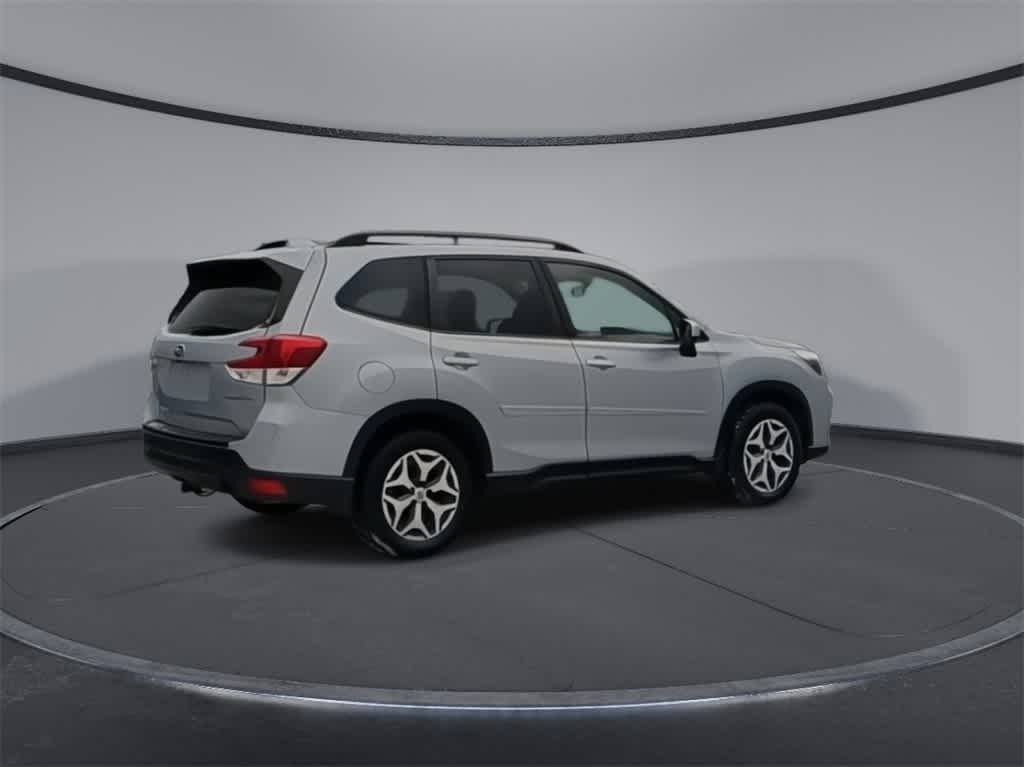 2020 Subaru Forester Premium 8