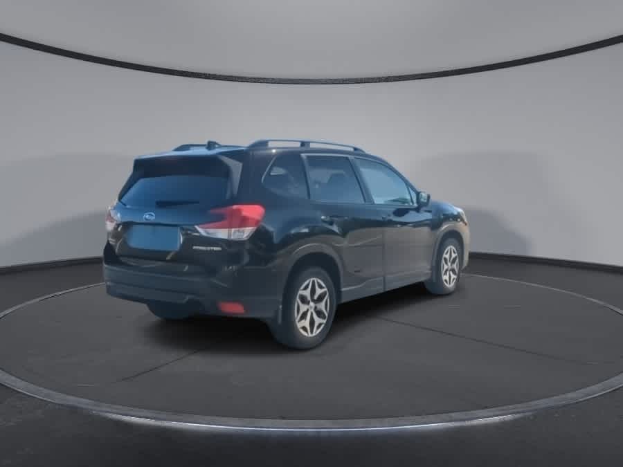 2019 Subaru Forester Premium 8