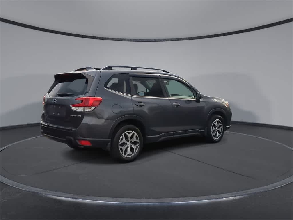 2021 Subaru Forester Premium 8