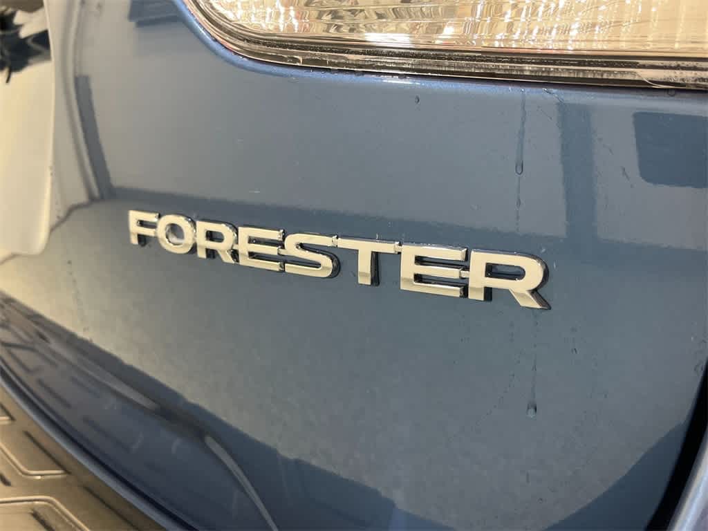 2024 Subaru Forester Limited 10