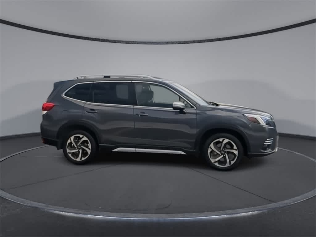 2022 Subaru Forester Touring 9