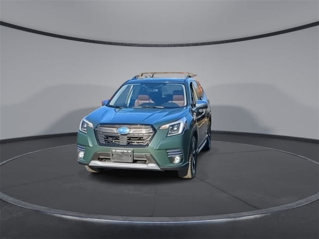 2023 Subaru Forester Touring 3