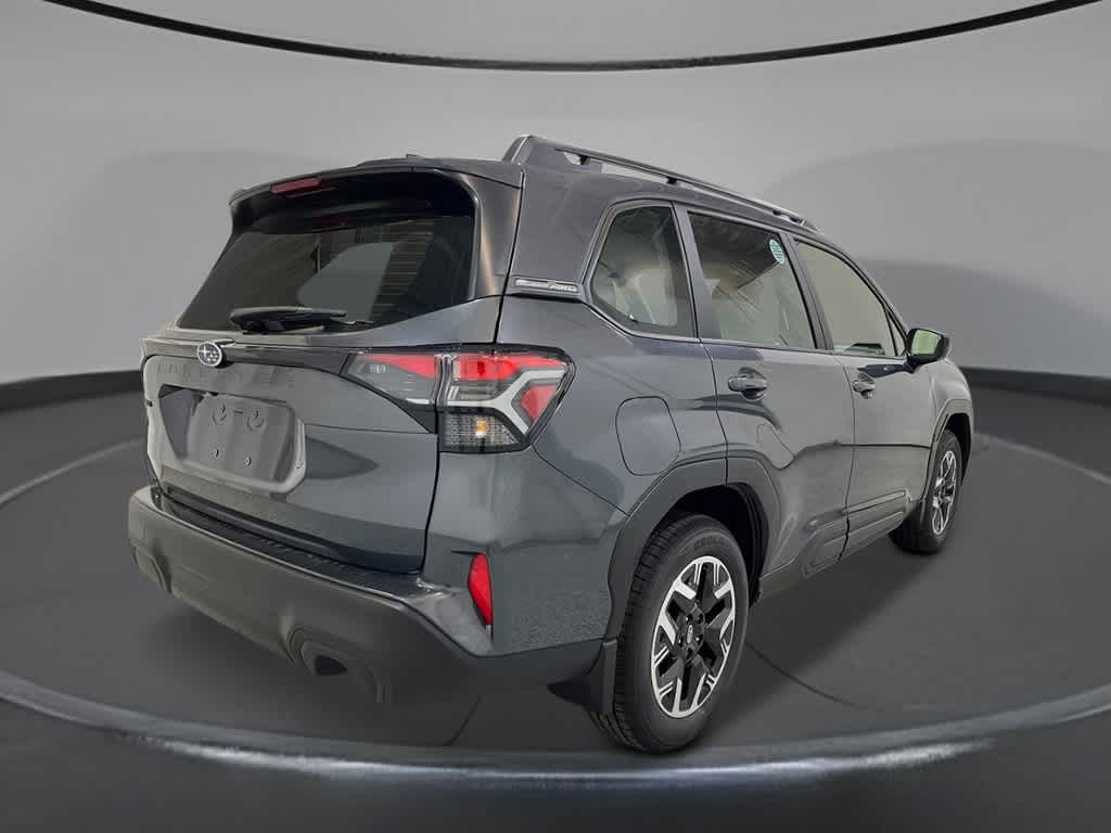 2025 Subaru Forester BASE 5