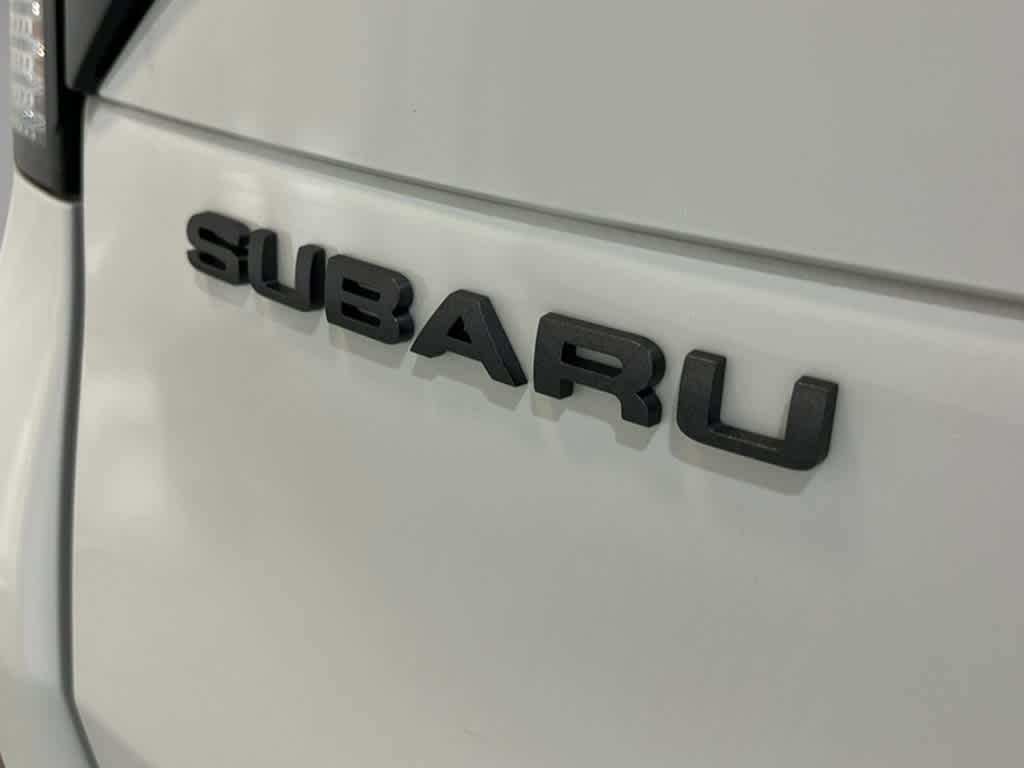 2025 Subaru Forester BASE 9