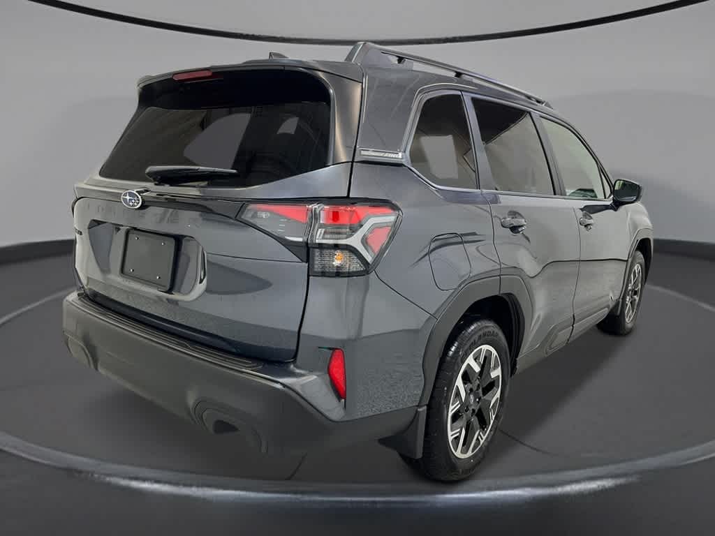 2025 Subaru Forester Premium 5