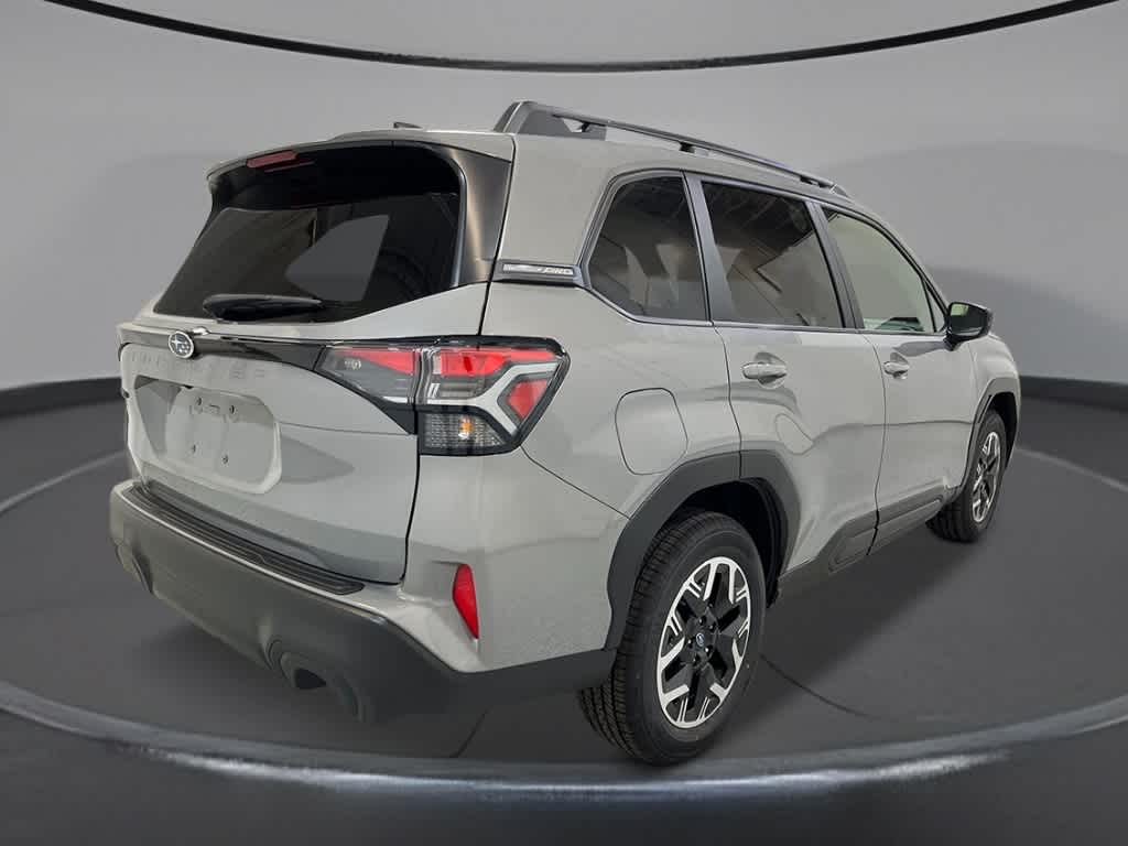 2025 Subaru Forester Premium 5