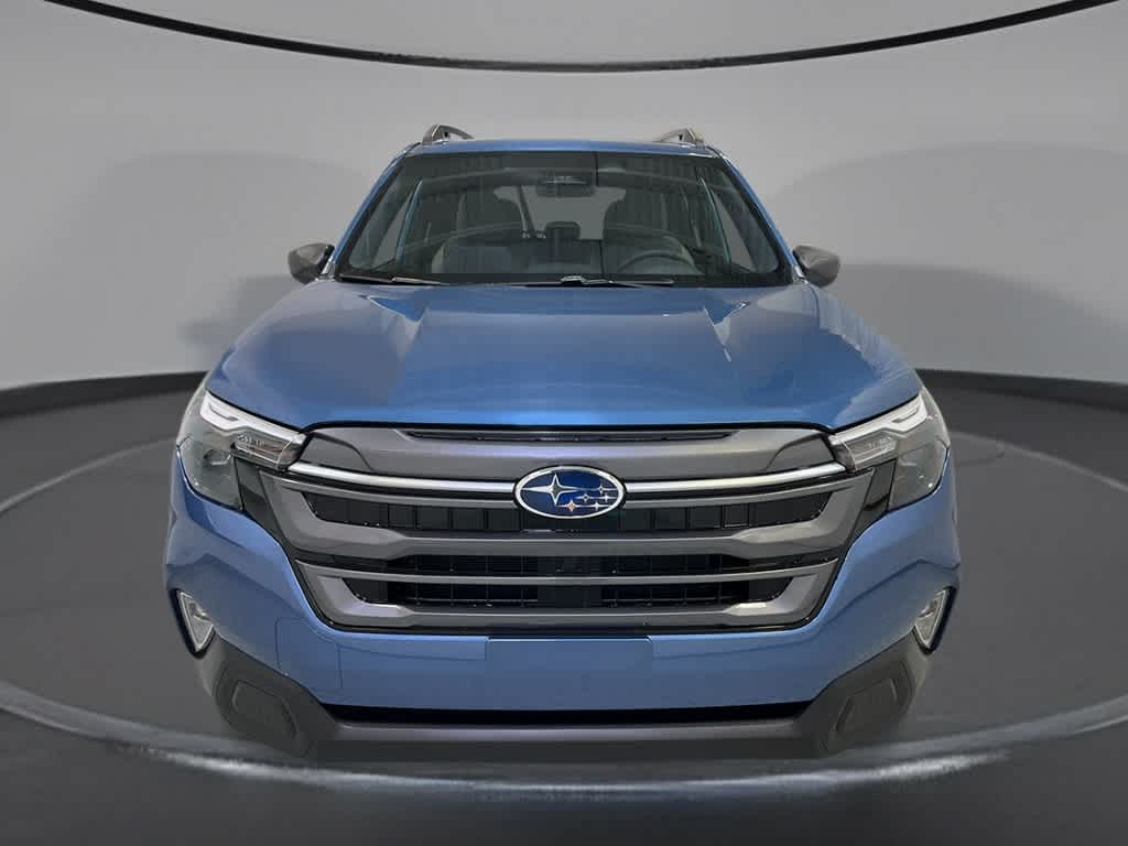 2025 Subaru Forester Premium 8