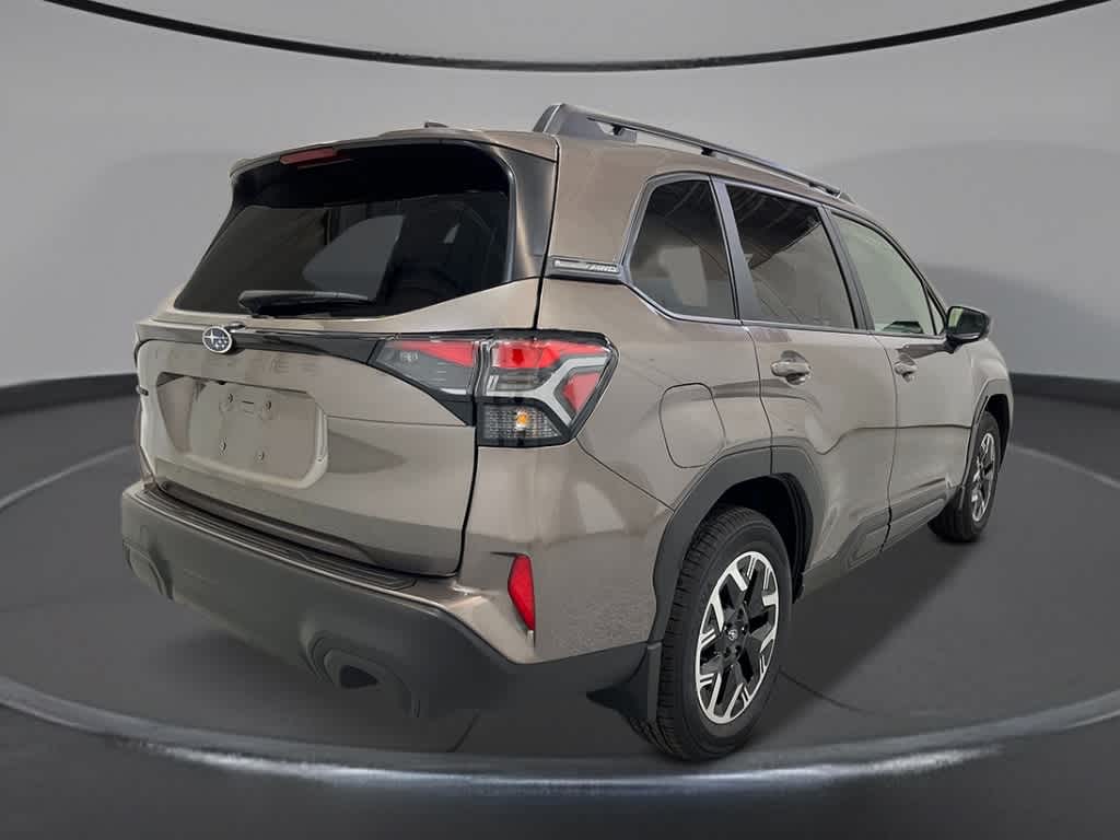 2025 Subaru Forester Premium 5