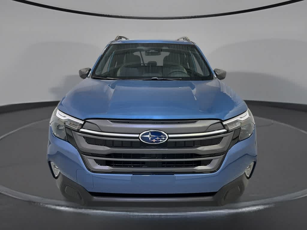 2025 Subaru Forester Premium 8