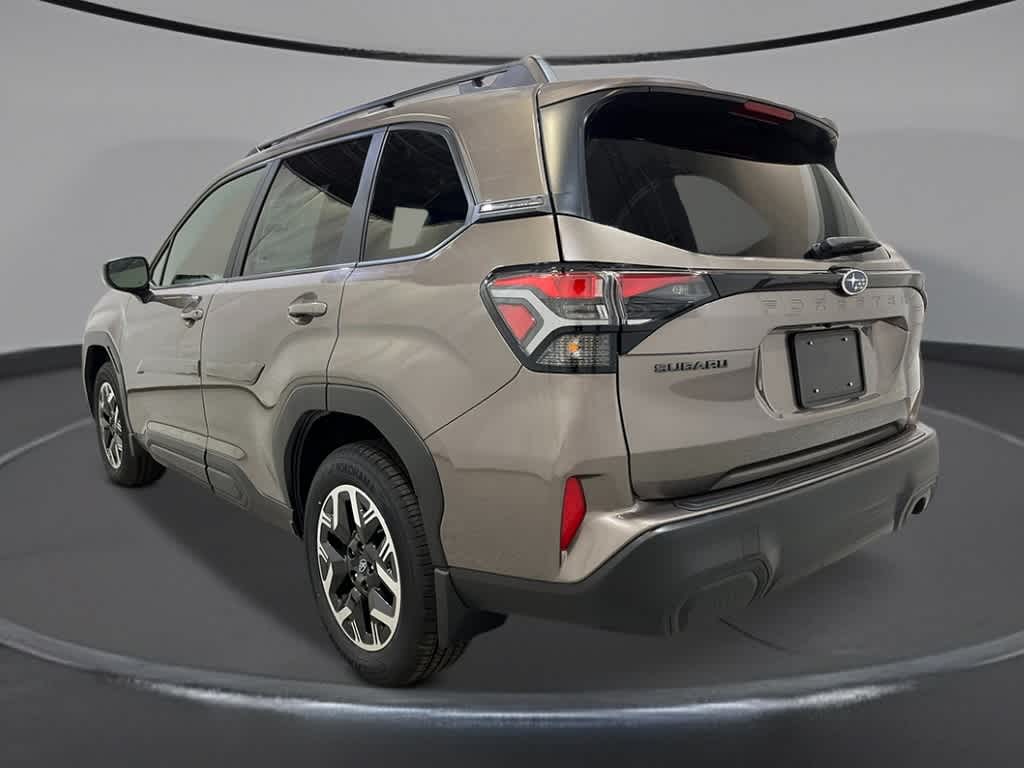 2025 Subaru Forester Premium 3