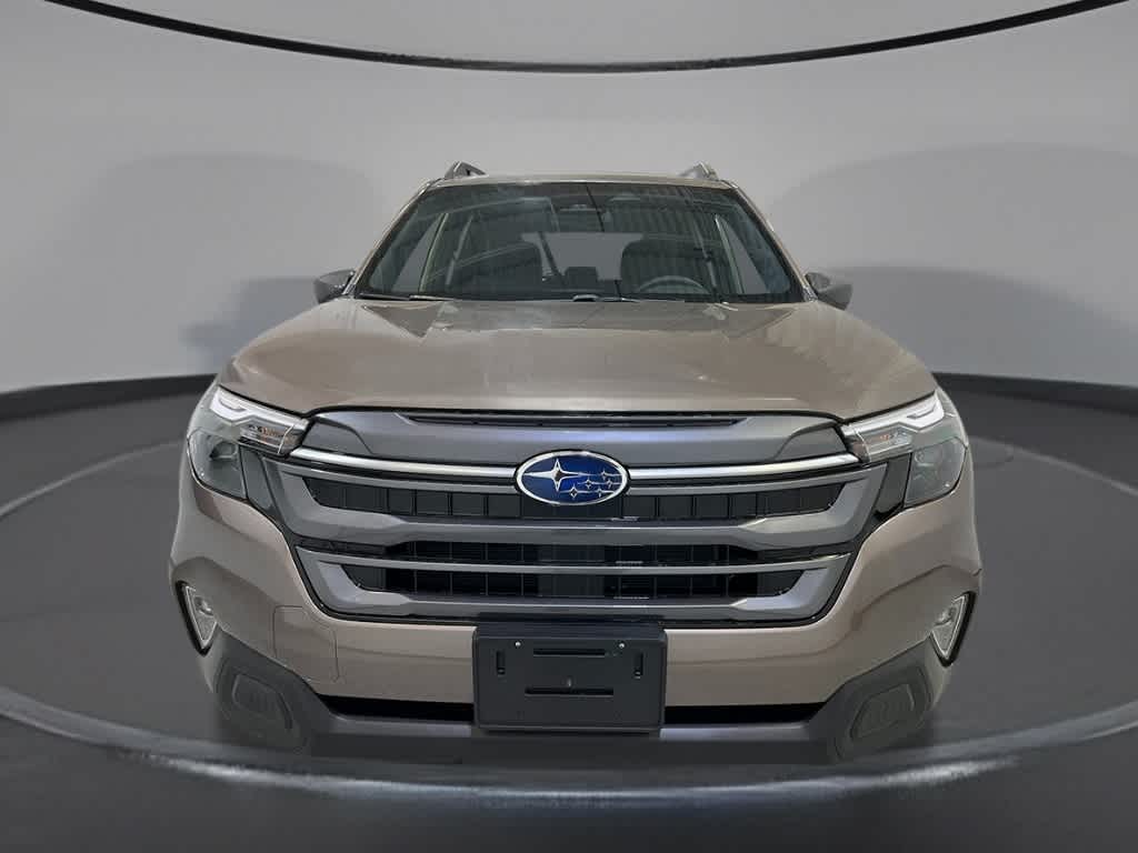 2025 Subaru Forester Premium 8